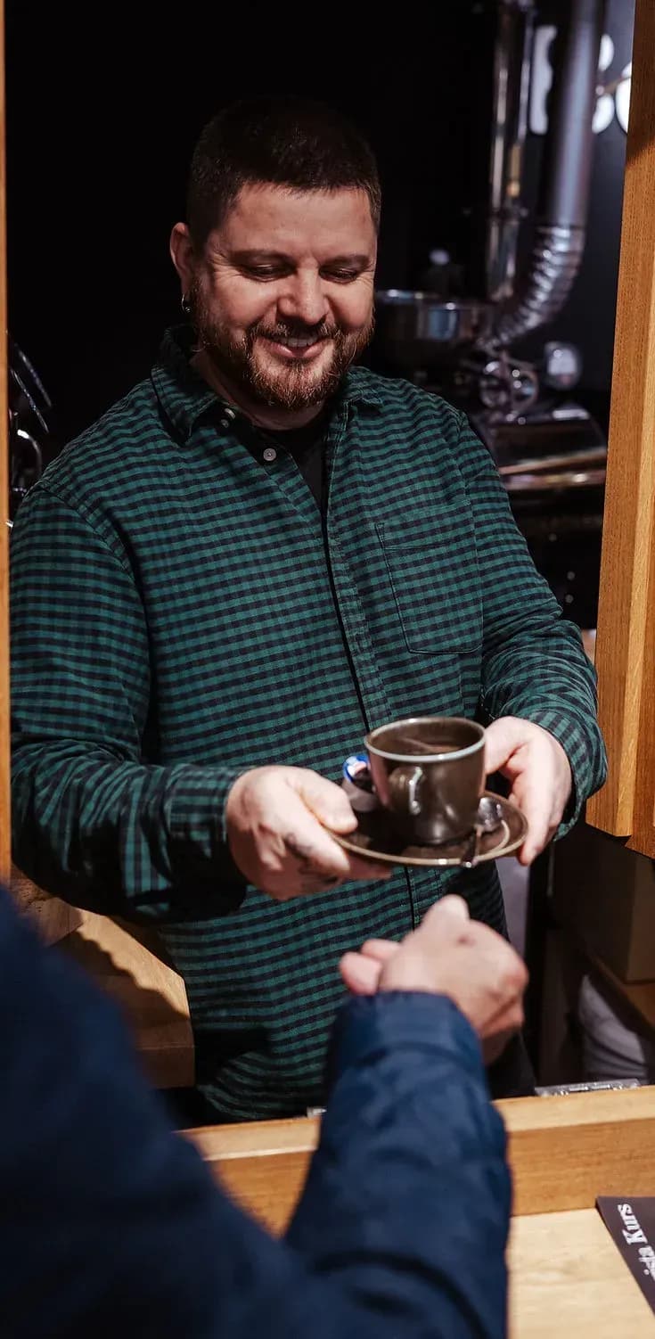 Beratung vom Profi für Kaffeemaschinen und Kaffeebohnen in der Gastro